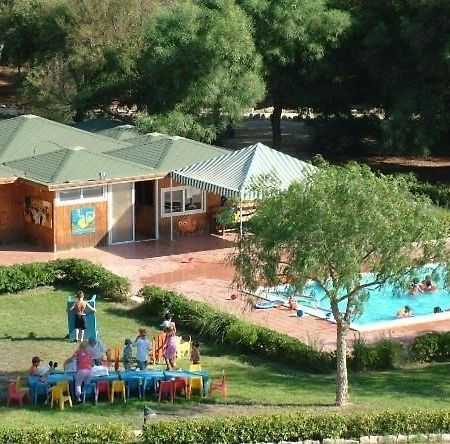 פוצאלו Conte Di Cabrera Hotel Club מראה חיצוני תמונה