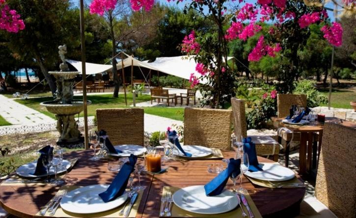 פוצאלו Conte Di Cabrera Hotel Club מראה חיצוני תמונה